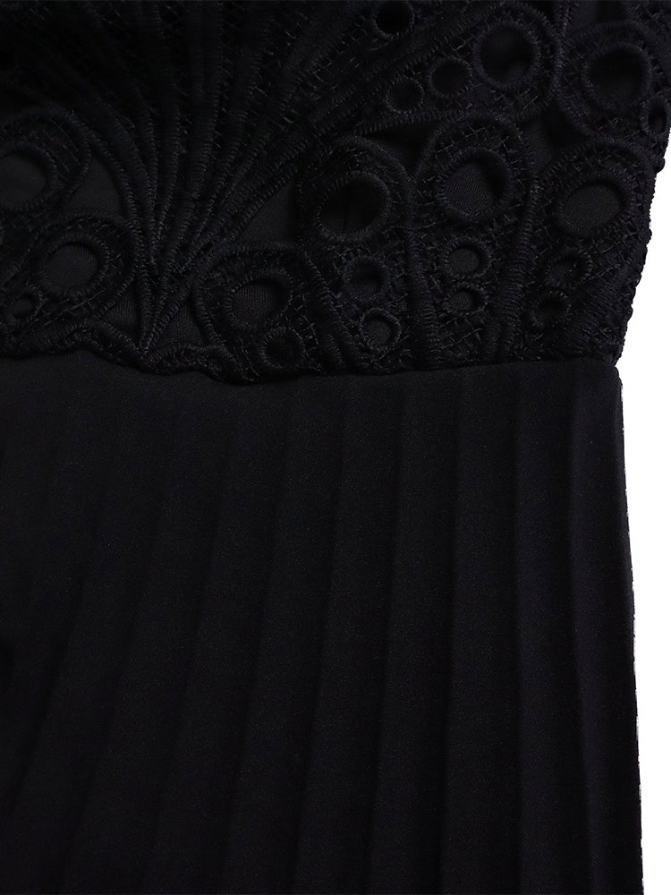 Plus Size Lace Hollow Out Pleated Dress