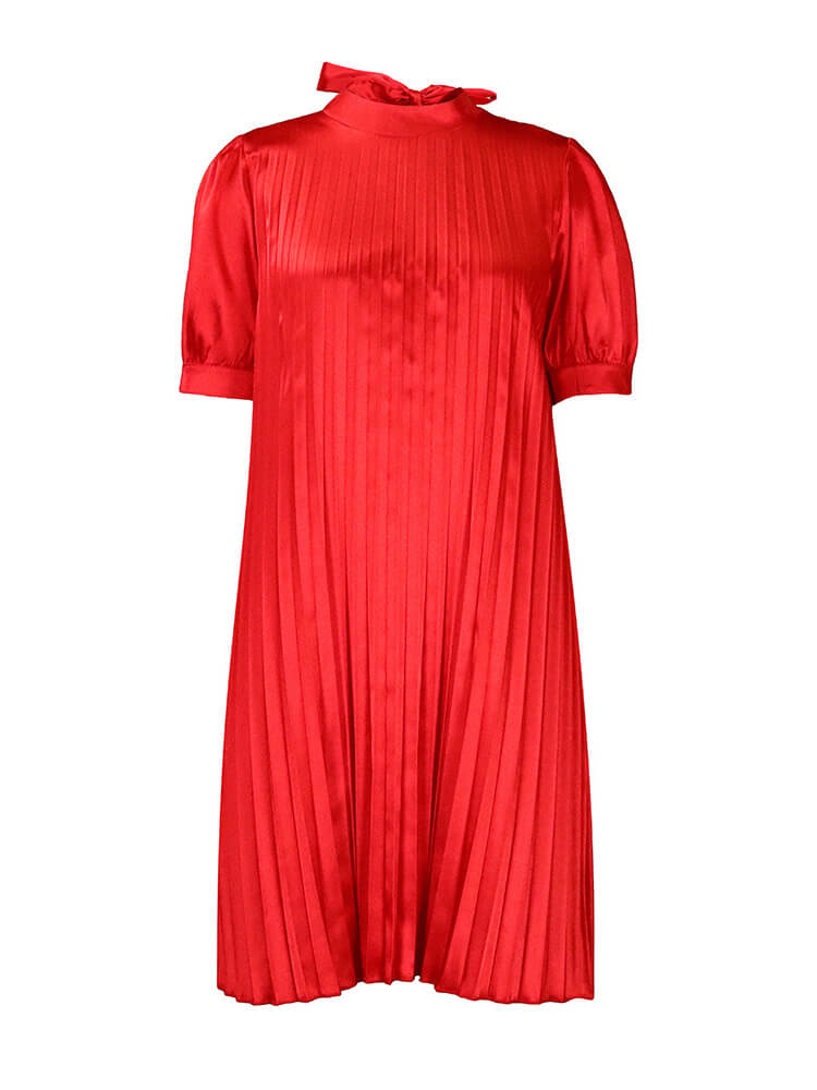 Kurzärmeliges, plissiertes Minikleid mit Stehkragen und kurzen Ärmeln