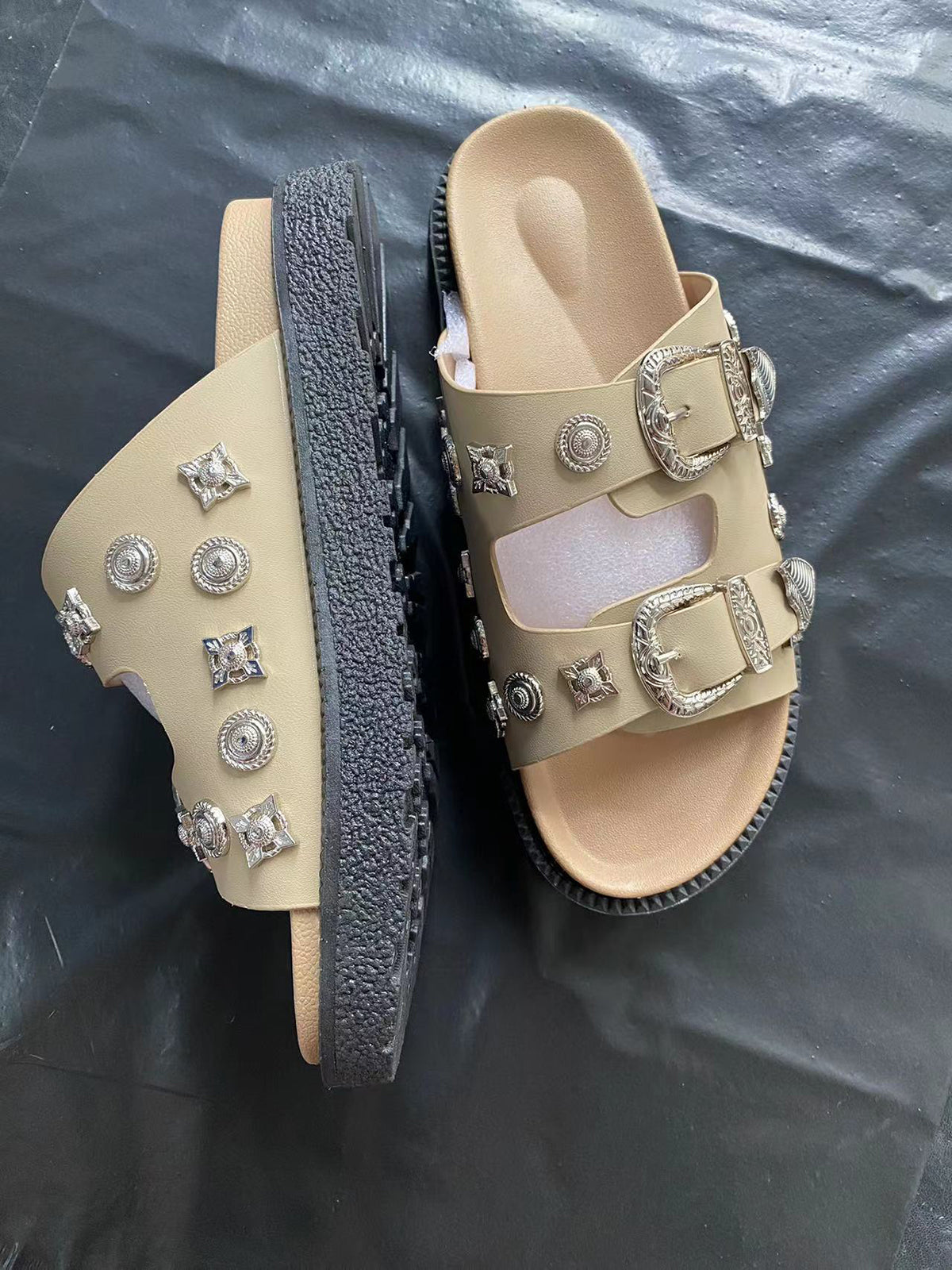Studded Metal Rivet Flat Slide